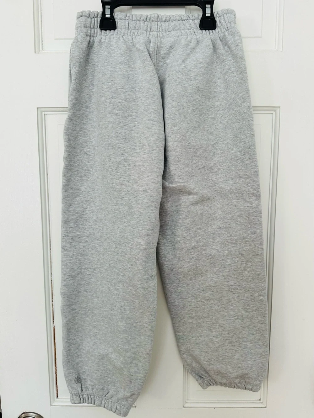 Athleta Girl Heather Light Gray Jogger Sweatpants Sz 7